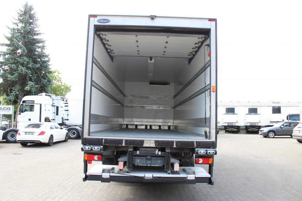 Camión frigorífico Daf LF  280 E6 Frigoblock LBW Rolltor Strom Klima: foto 13