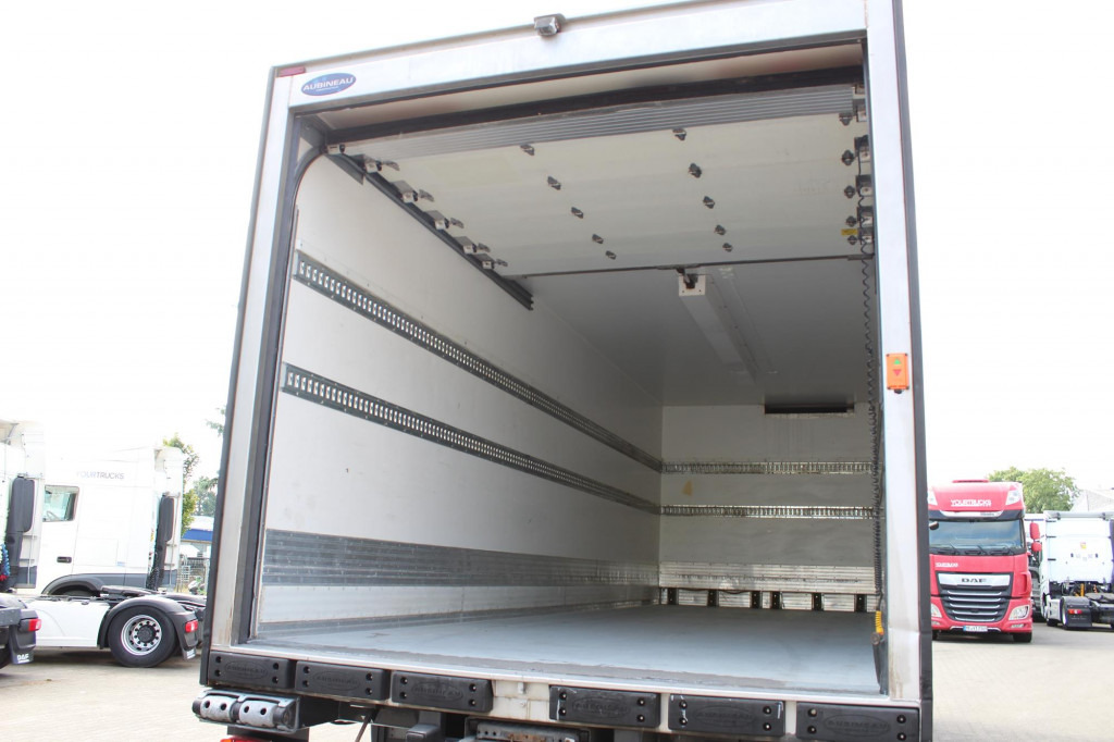 Camión frigorífico Daf LF  280 E6 Frigoblock LBW Rolltor Strom Klima: foto 14