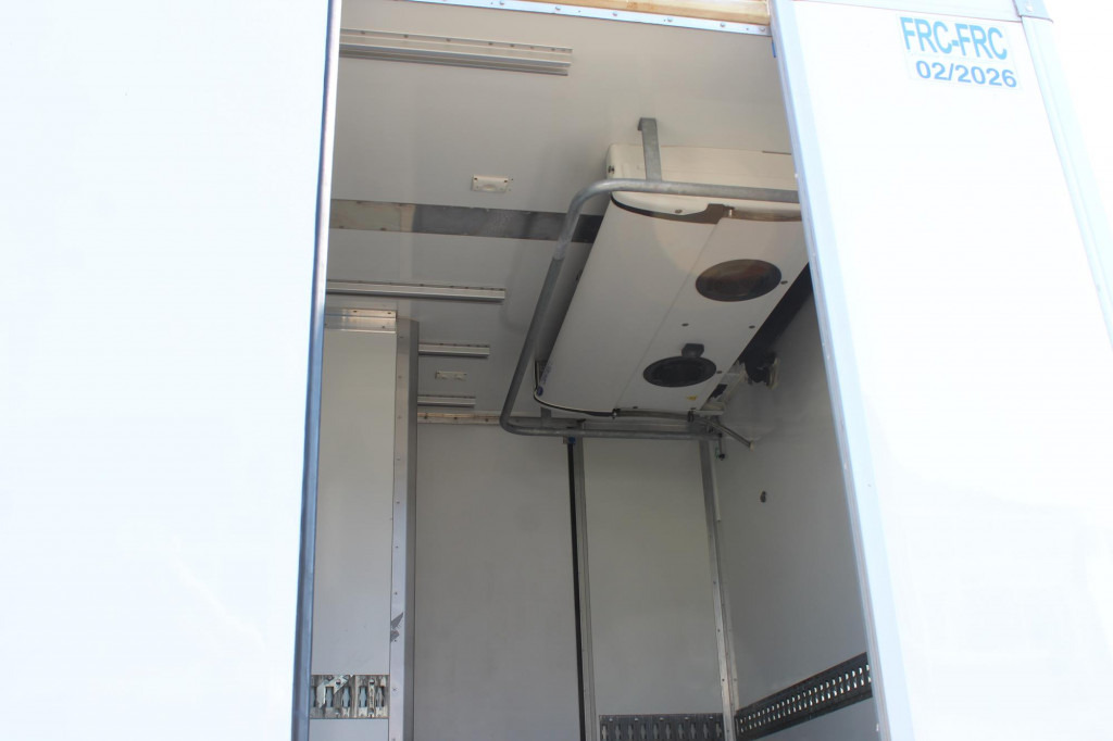 Mercedes-Benz Atego 1624 Atego 1624 CS 1250Mt. Strom Bi-Temp. - Camión frigorífico: foto 5 Mercedes-Benz Atego 1624 Atego 1624 CS 1250Mt. Strom Bi-Temp. - Camión frigorífico: foto 5