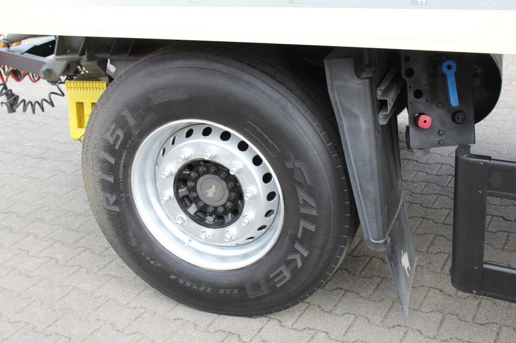 Remolque frigorífico SCHMITZ TK SLX 100  Strom Aluboden FRC: foto 7