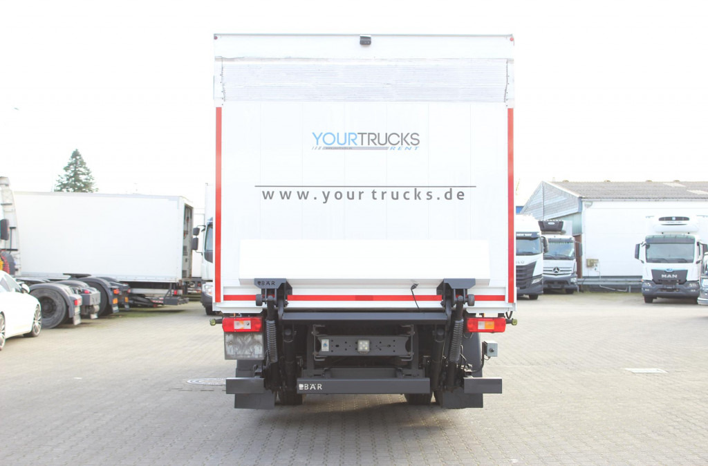 Camión caja cerrada Volvo FM 330 E6 Koffer 7,8m Klima LBW Liftachse: foto 11 Camión caja cerrada Volvo FM 330 E6 Koffer 7,8m Klima LBW Liftachse: foto 11