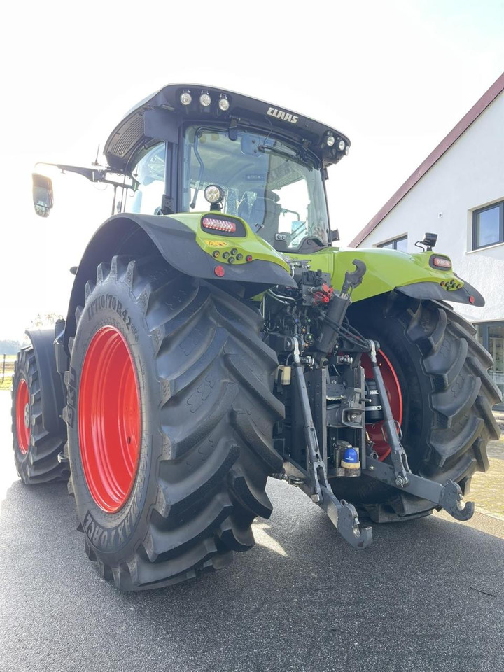 CLAAS Axion 870 Cmatic GPS READY Front-PTO 3651 Bh - Tractor: foto 4 CLAAS Axion 870 Cmatic GPS READY Front-PTO 3651 Bh - Tractor: foto 4