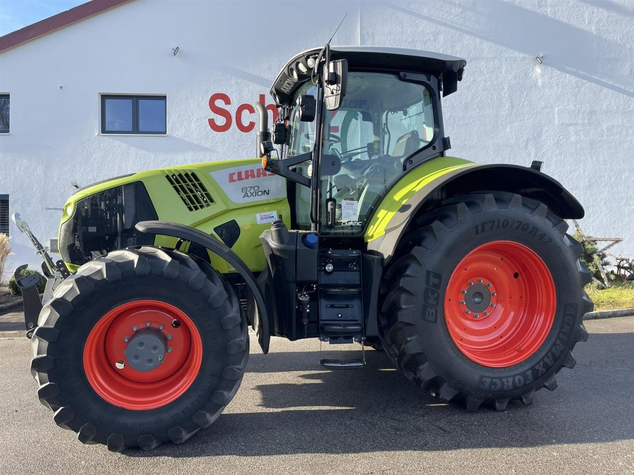 CLAAS Axion 870 Cmatic GPS READY Front-PTO 3651 Bh - Tractor: foto 2 CLAAS Axion 870 Cmatic GPS READY Front-PTO 3651 Bh - Tractor: foto 2