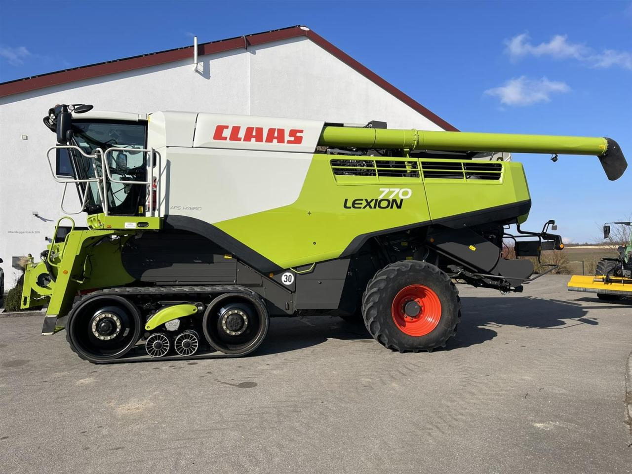 CLAAS Lexion 770 TerraTrac Modell C76 mit CEMOS AUTOMATIC und NEUEN Reifen - Cosechadora de granos: foto 2 CLAAS Lexion 770 TerraTrac Modell C76 mit CEMOS AUTOMATIC und NEUEN Reifen - Cosechadora de granos: foto 2