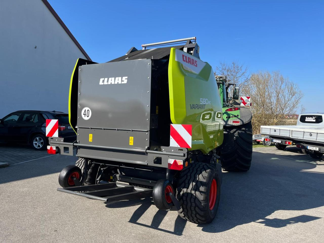 CLAAS Variant 580 RC, neuwertige Rundballenpresse - Rotoempacadora: foto 4 CLAAS Variant 580 RC, neuwertige Rundballenpresse - Rotoempacadora: foto 4
