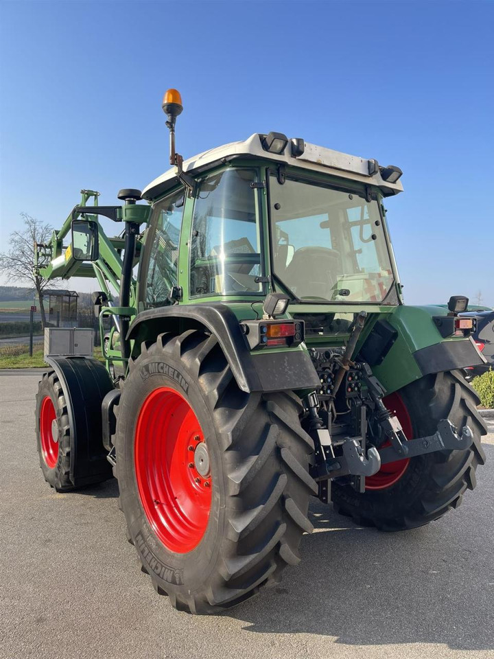 Fendt 309 Ci mit Frontlader, FKH, DL, Klima, 8250Bh, Baujahr 2005 - Tractor: foto 4 Fendt 309 Ci mit Frontlader, FKH, DL, Klima, 8250Bh, Baujahr 2005 - Tractor: foto 4