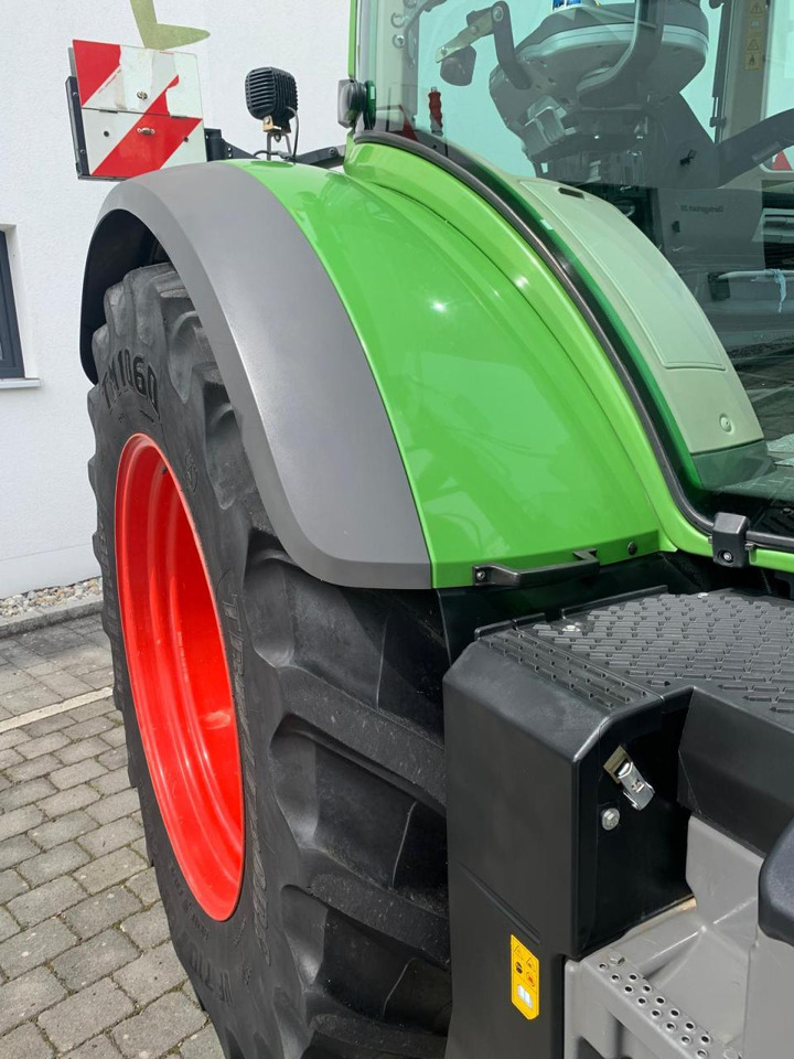 Tractor Fendt 724 Vario Power Plus mit GPS: foto 8
