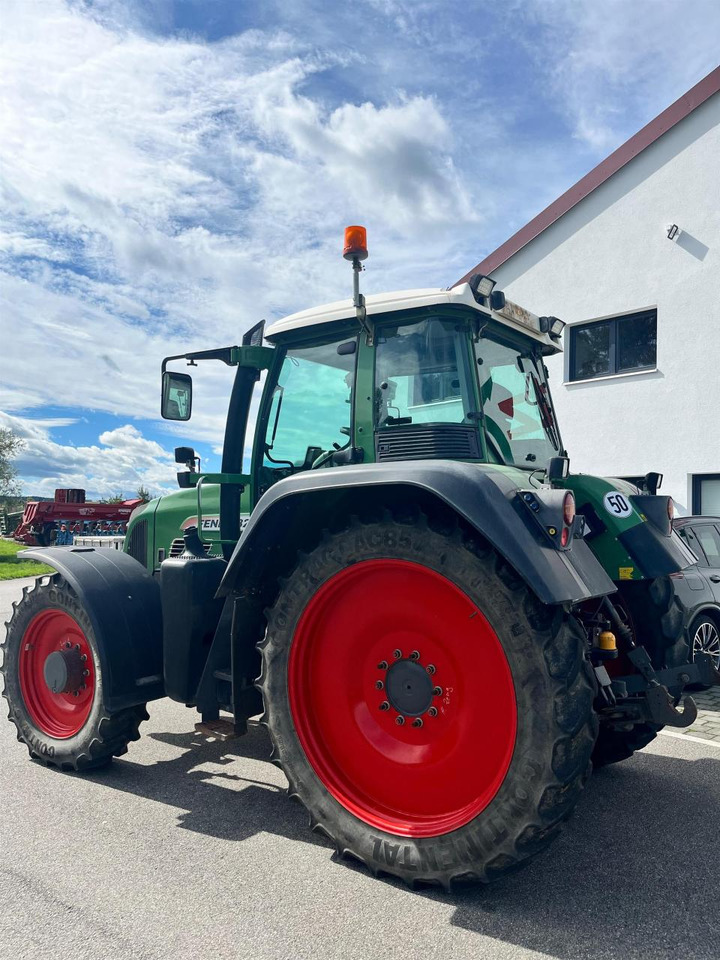 Fendt 820 Vario Com3 mit GPS / neuer Motor / 9647 Bh - Tractor: foto 3 Fendt 820 Vario Com3 mit GPS / neuer Motor / 9647 Bh - Tractor: foto 3