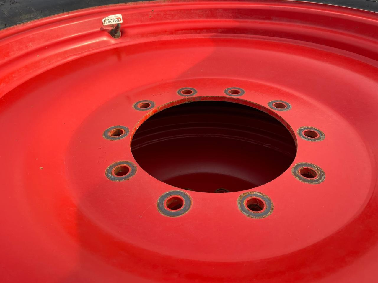 Fendt 820 724 Pflegebereifung 190cm Spur 320/90R32 340/85R48 - Implemento: foto 5 Fendt 820 724 Pflegebereifung 190cm Spur 320/90R32 340/85R48 - Implemento: foto 5