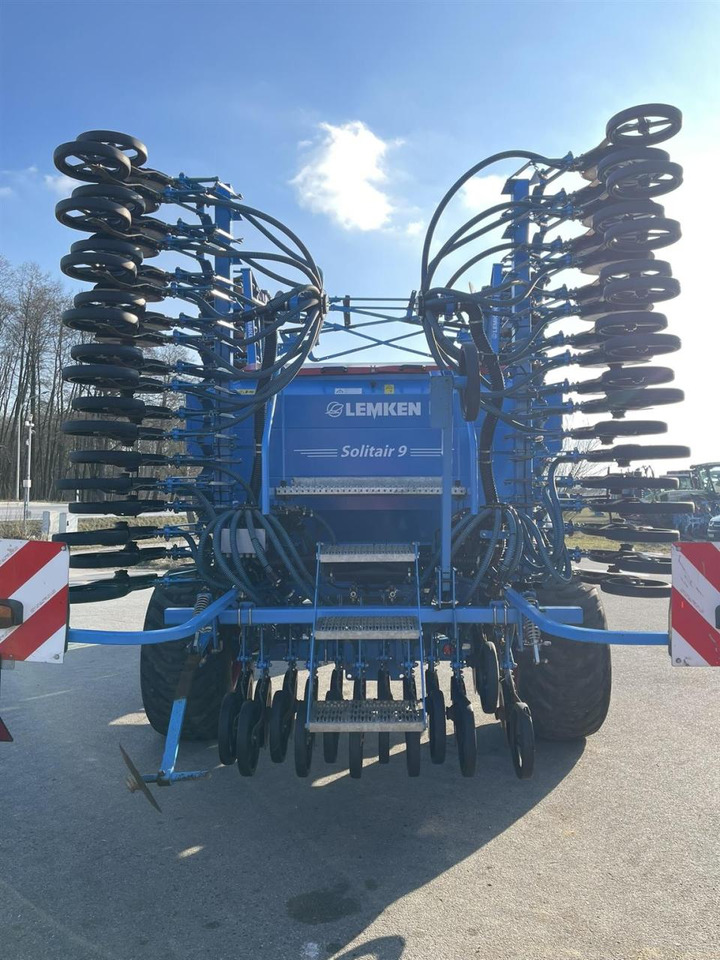 Lemken Kombination Lemken Zirkon 10/600KA, Solitär 9/600, Baujahr 2014 - Combinado de siembra: foto 4 Lemken Kombination Lemken Zirkon 10/600KA, Solitär 9/600, Baujahr 2014 - Combinado de siembra: foto 4