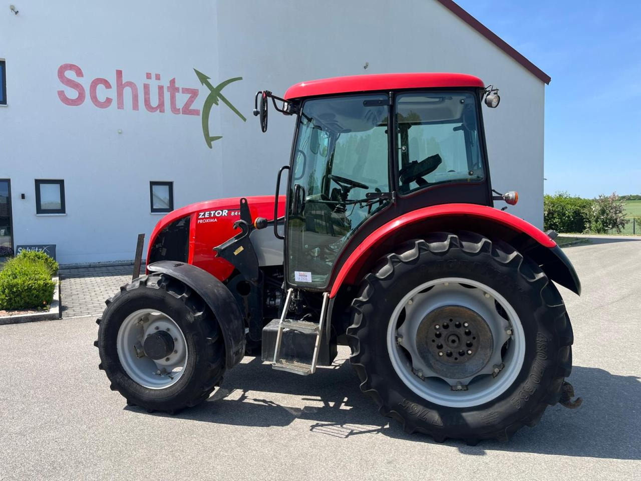 Zetor Proxima 8441, 4980Bh, Klima, - Tractor: foto 1 Zetor Proxima 8441, 4980Bh, Klima, - Tractor: foto 1