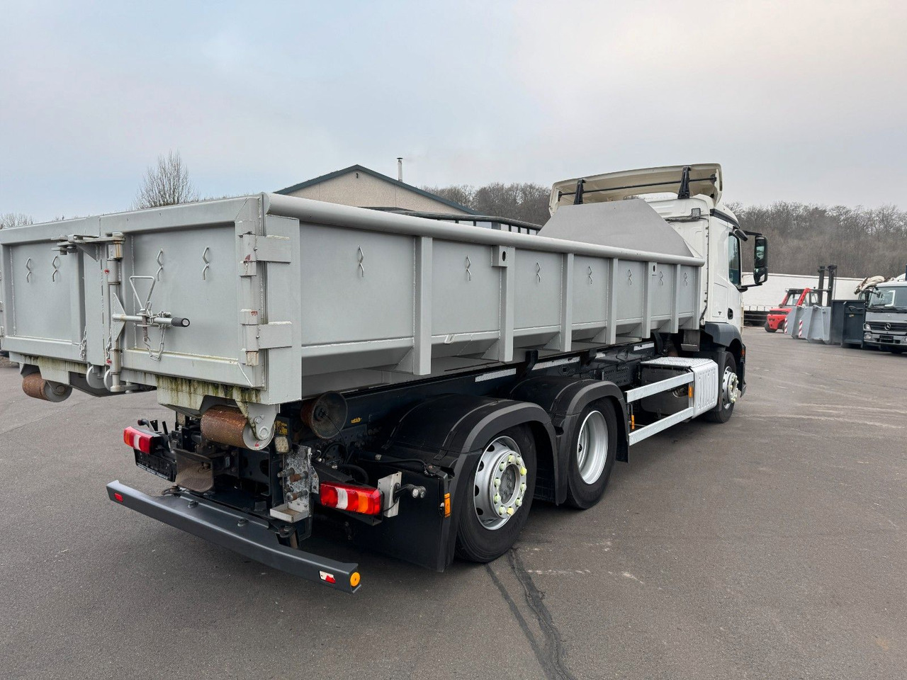 Mercedes-Benz Actros 2543 6x2 Meiler RK 20.65 Kranhydraulik Mercedes-Benz Actros 2543 6x2 Meiller RK 20.65 Kranhydraulik - Camión multibasculante: foto 4 Mercedes-Benz Actros 2543 6x2 Meiler RK 20.65 Kranhydraulik Mercedes-Benz Actros 2543 6x2 Meiller RK 20.65 Kranhydraulik - Camión multibasculante: foto 4