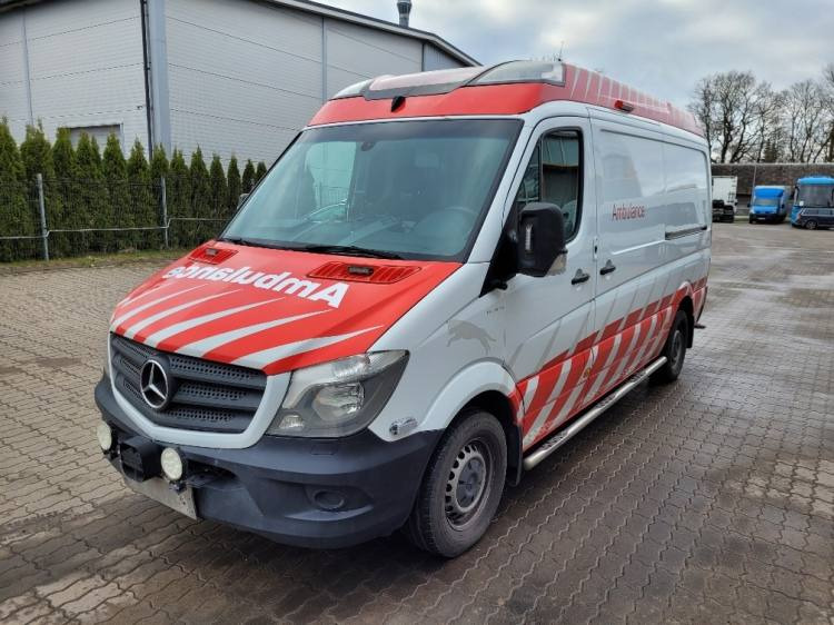 MERCEDES – BENZ SPRINTER 319 AMBULANCE (PROFILE) KLIMA, 6.2017, EURO 6 - Ambulancia: foto 2 MERCEDES – BENZ SPRINTER 319 AMBULANCE (PROFILE) KLIMA, 6.2017, EURO 6 - Ambulancia: foto 2
