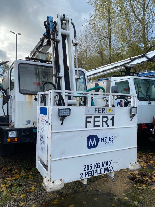 FMC Deicer Tempest 2 - Vehículo de deshielo: foto 1 FMC Deicer Tempest 2 - Vehículo de deshielo: foto 1