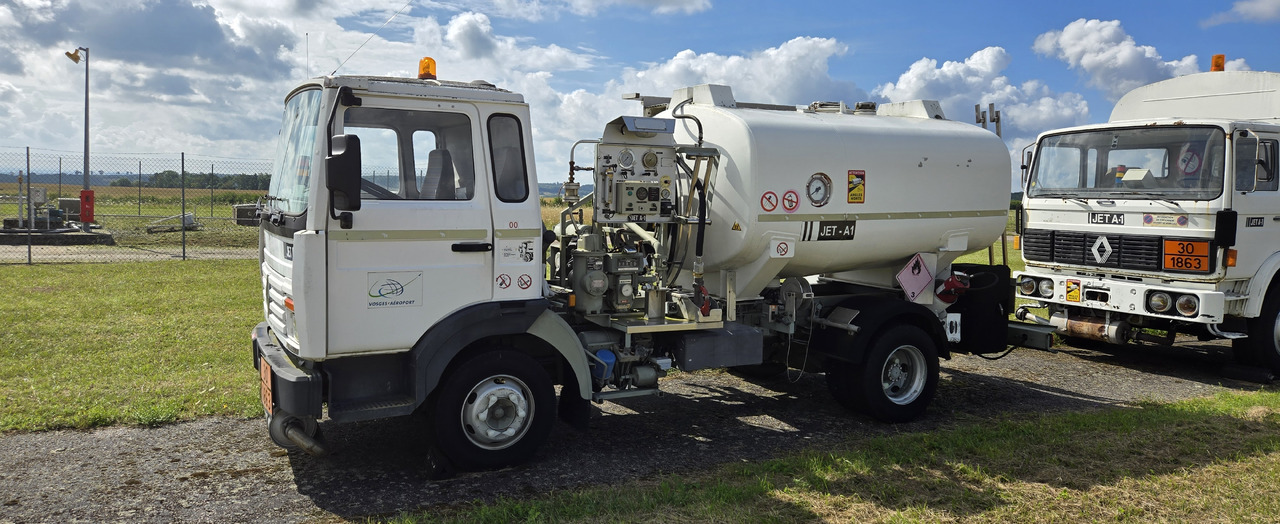 Renault JetA1 - Vehículo municipal: foto 1 Renault JetA1 - Vehículo municipal: foto 1