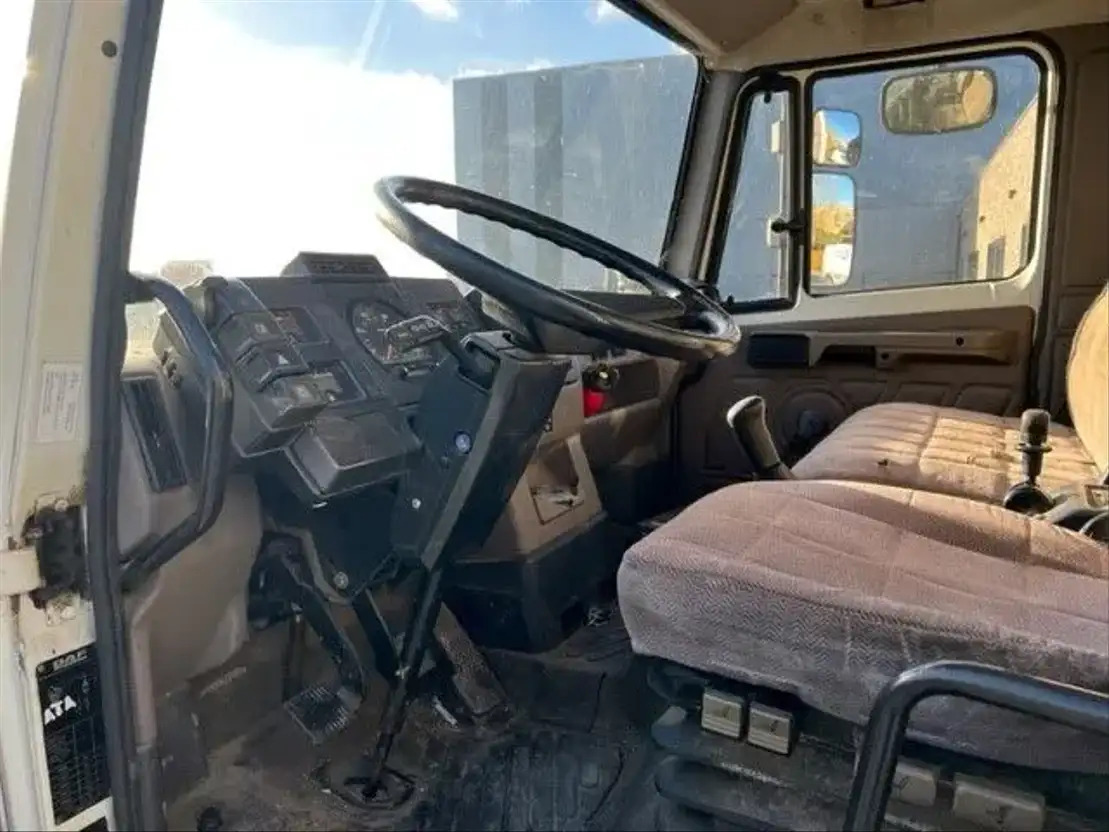 DAF LF 45.160 FA45.160 - Camión lona: foto 5 DAF LF 45.160 FA45.160 - Camión lona: foto 5