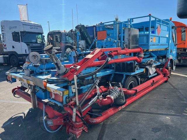 DAF LF 45 FA45.130 LF - Camión cisterna: foto 3 DAF LF 45 FA45.130 LF - Camión cisterna: foto 3