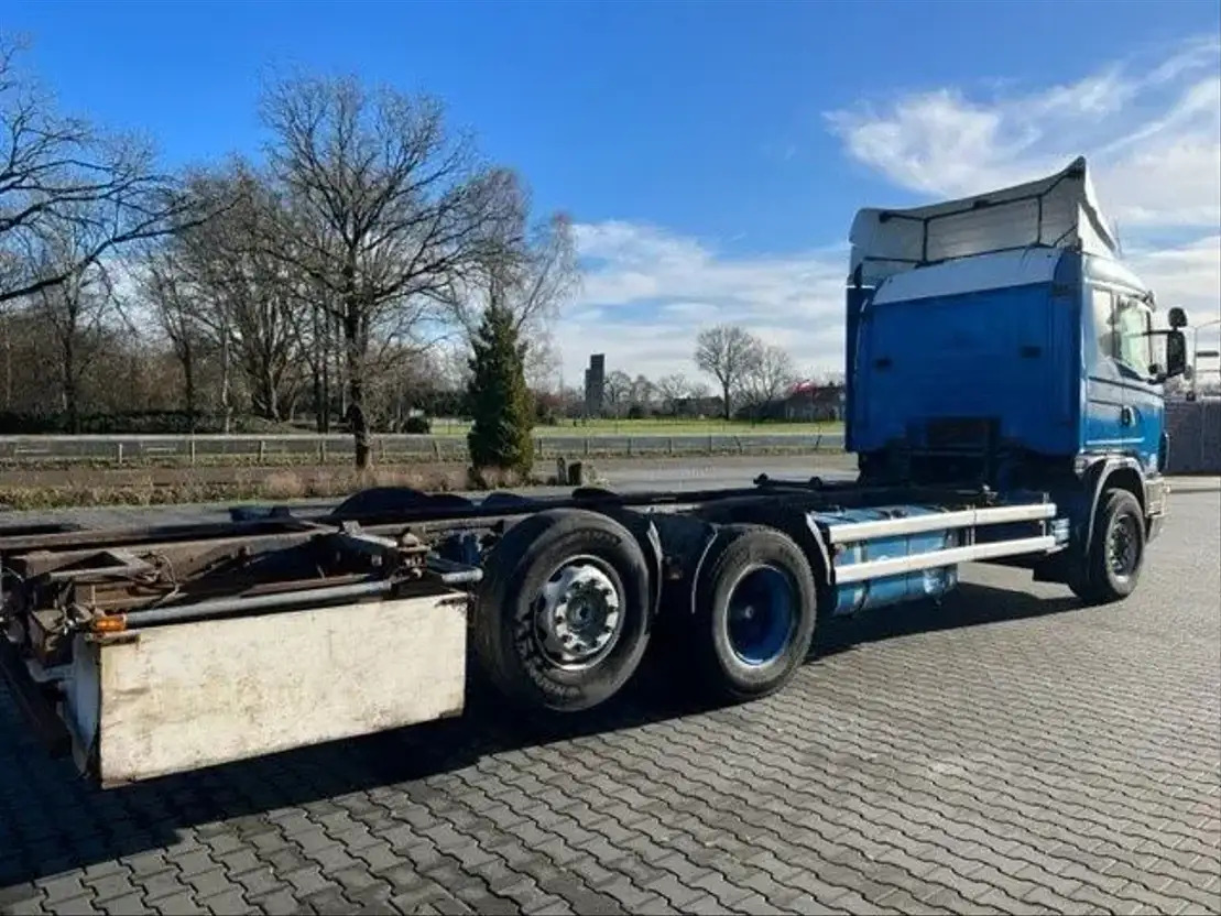 Scania R114-340 .340 - Camión chasis: foto 4 Scania R114-340 .340 - Camión chasis: foto 4