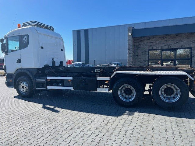 Scania R144-460 V8 .460 6x2 - Camión portacontenedore/ Intercambiable: foto 4 Scania R144-460 V8 .460 6x2 - Camión portacontenedore/ Intercambiable: foto 4