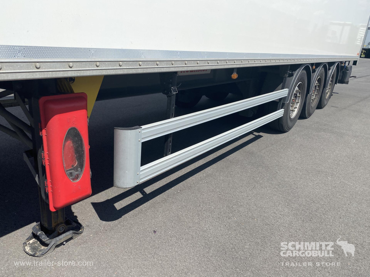 FRUEHAUF Dryfreight Standard Roller shutter door - Semirremolque caja cerrada: foto 5 FRUEHAUF Dryfreight Standard Roller shutter door - Semirremolque caja cerrada: foto 5