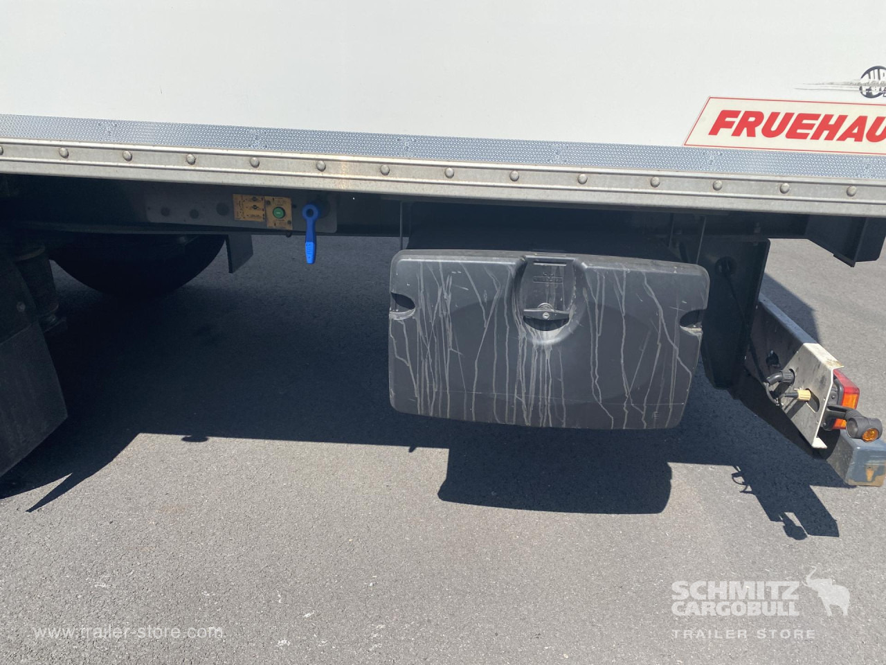FRUEHAUF Dryfreight Standard Roller shutter door - Semirremolque caja cerrada: foto 3 FRUEHAUF Dryfreight Standard Roller shutter door - Semirremolque caja cerrada: foto 3