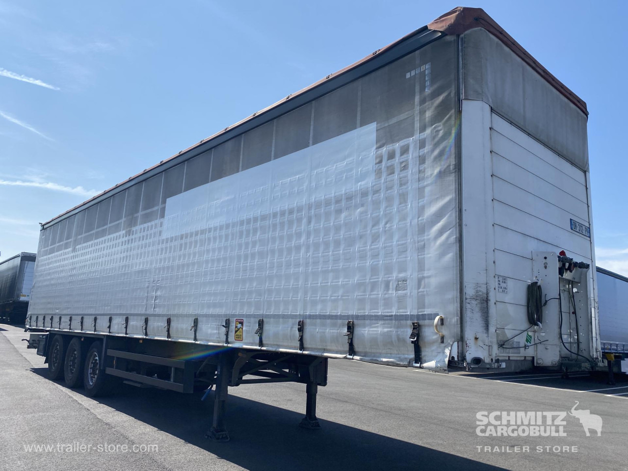 SCHMITZ Curtainsider Standard - Semirremolque lona: foto 1 SCHMITZ Curtainsider Standard - Semirremolque lona: foto 1