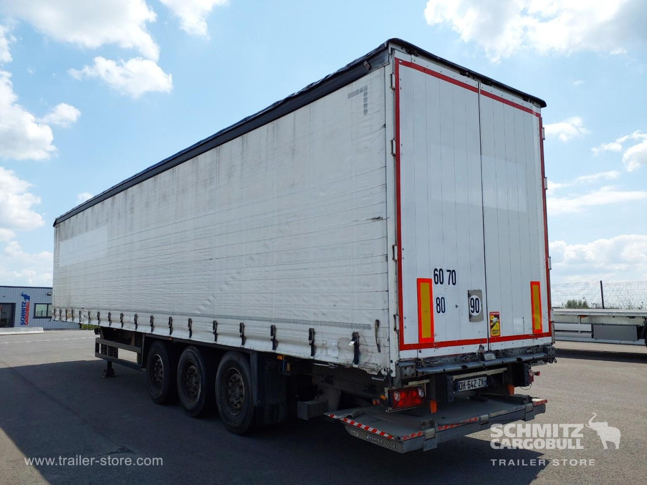 SCHMITZ Curtainsider Standard Taillift - Semirremolque lona: foto 5 SCHMITZ Curtainsider Standard Taillift - Semirremolque lona: foto 5