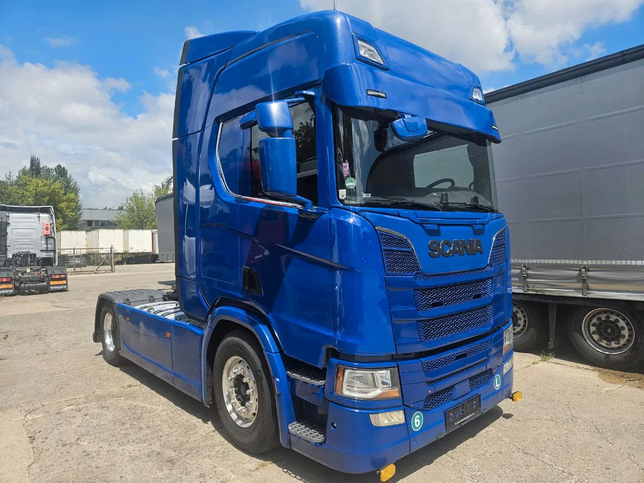 Scania R410 Standard - Full Spoiler - Retarder - Alloy - Cabeza tractora: foto 2 Scania R410 Standard - Full Spoiler - Retarder - Alloy - Cabeza tractora: foto 2