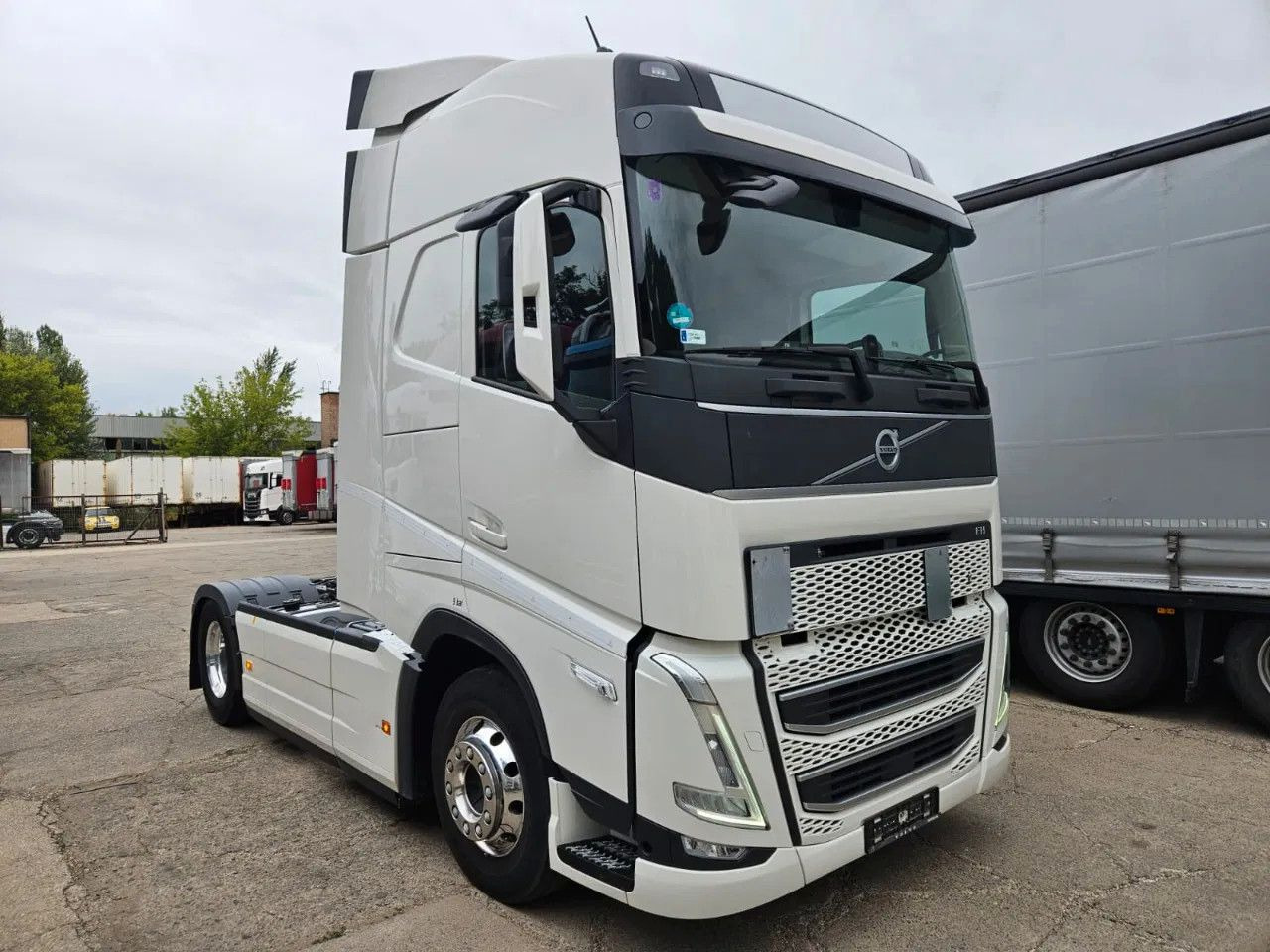 Volvo FH 460 Turbo Compound, I-Park, HYVA, Microwave, - Cabeza tractora: foto 2 Volvo FH 460 Turbo Compound, I-Park, HYVA, Microwave, - Cabeza tractora: foto 2