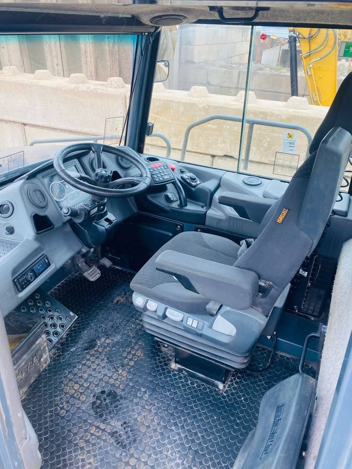 Dúmper articulado Bell B 45 E: foto 10