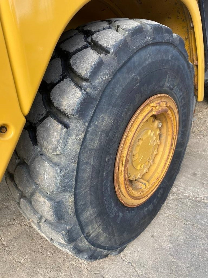 Dúmper articulado CAT 725: foto 14