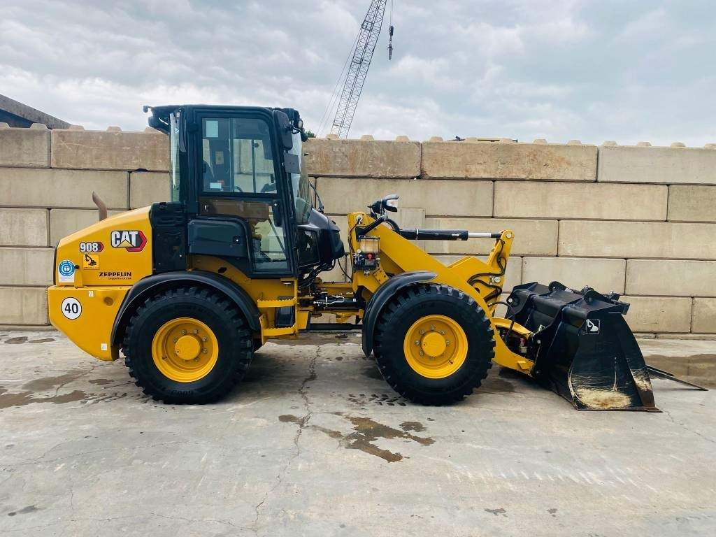 CAT 908-14a - Cargadora de ruedas: foto 2 CAT 908-14a - Cargadora de ruedas: foto 2