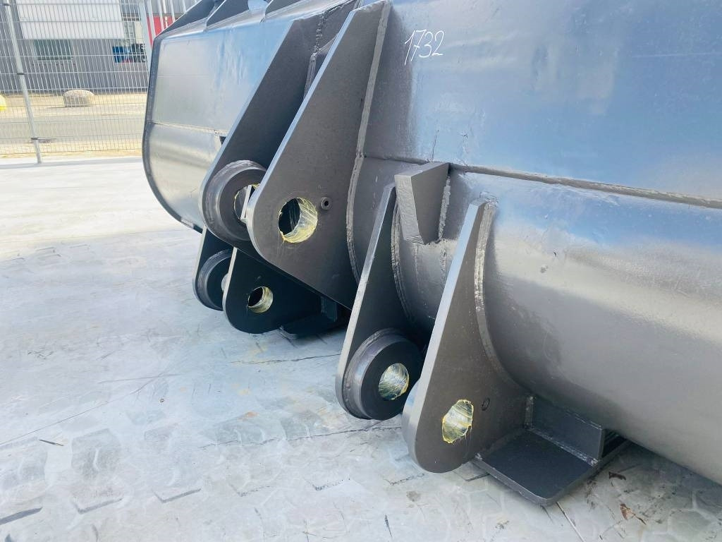 Volvo L 250 G Bucket - Cazo para Maquinaria de construcción: foto 3 Volvo L 250 G Bucket - Cazo para Maquinaria de construcción: foto 3