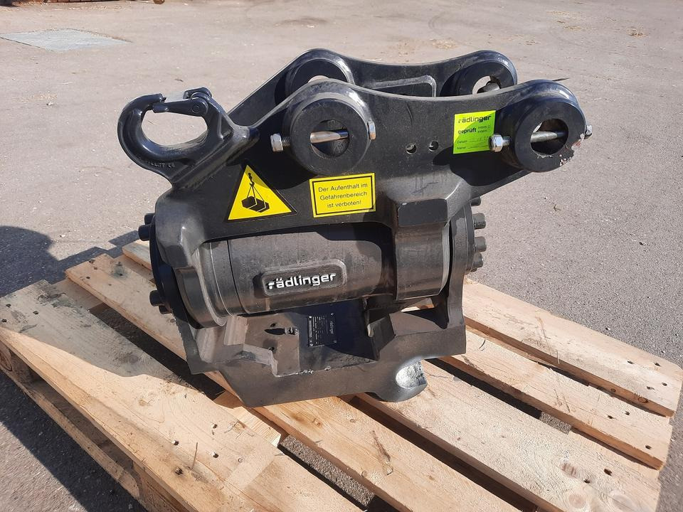 Rädlinger Tilt 4 -8 to Powertilt Minibagger MS 03 Sonderpreis Cat - Rotor basculante para Miniexcavadora: foto 1 Rädlinger Tilt 4 -8 to Powertilt Minibagger MS 03 Sonderpreis Cat - Rotor basculante para Miniexcavadora: foto 1