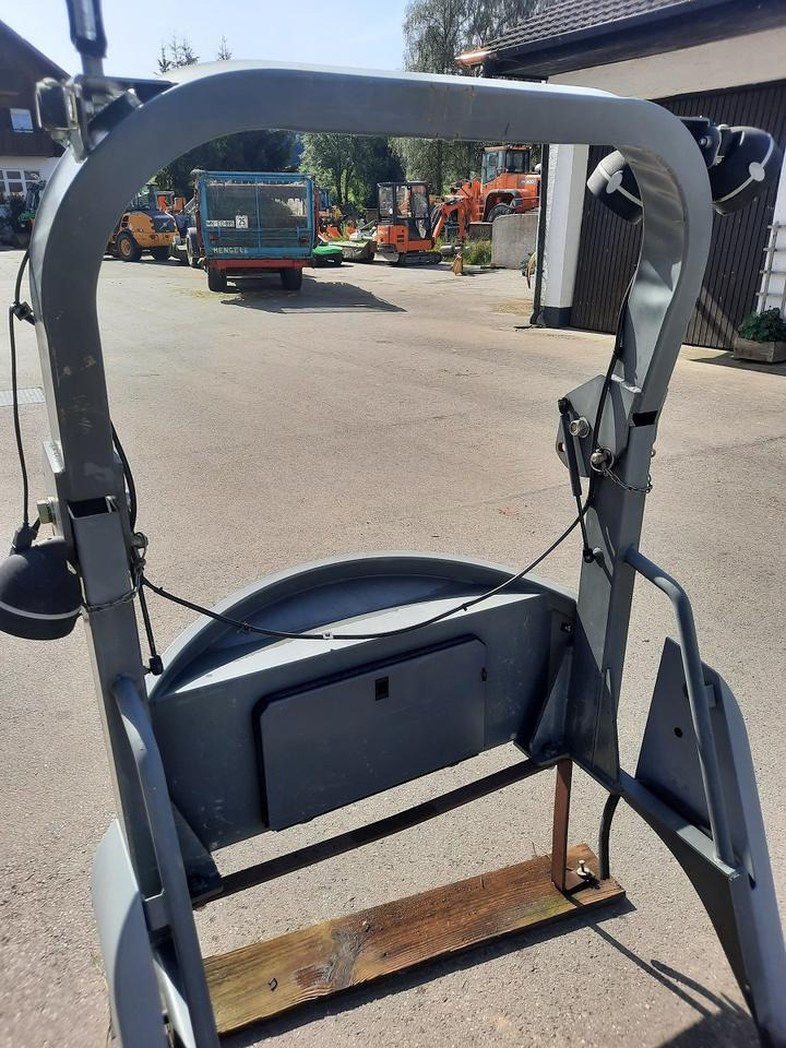 Überrollbügel Kramer 280 Radlader Schutzdach Lader - Recambio para Maquinaria de construcción: foto 5 Überrollbügel Kramer 280 Radlader Schutzdach Lader - Recambio para Maquinaria de construcción: foto 5
