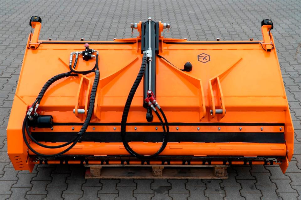 Salzstreuer Sandstreuer Splittstreuer Schlepper Traktor Fendt - Esparcidor de sal: foto 4 Salzstreuer Sandstreuer Splittstreuer Schlepper Traktor Fendt - Esparcidor de sal: foto 4