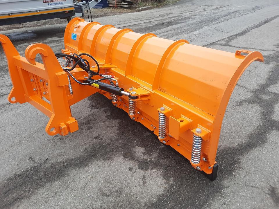 Schneeschild 3,3m Schwer TeleskopladerSchlepper Radlader Hoflader - Cuchilla quitanieves: foto 5 Schneeschild 3,3m Schwer TeleskopladerSchlepper Radlader Hoflader - Cuchilla quitanieves: foto 5
