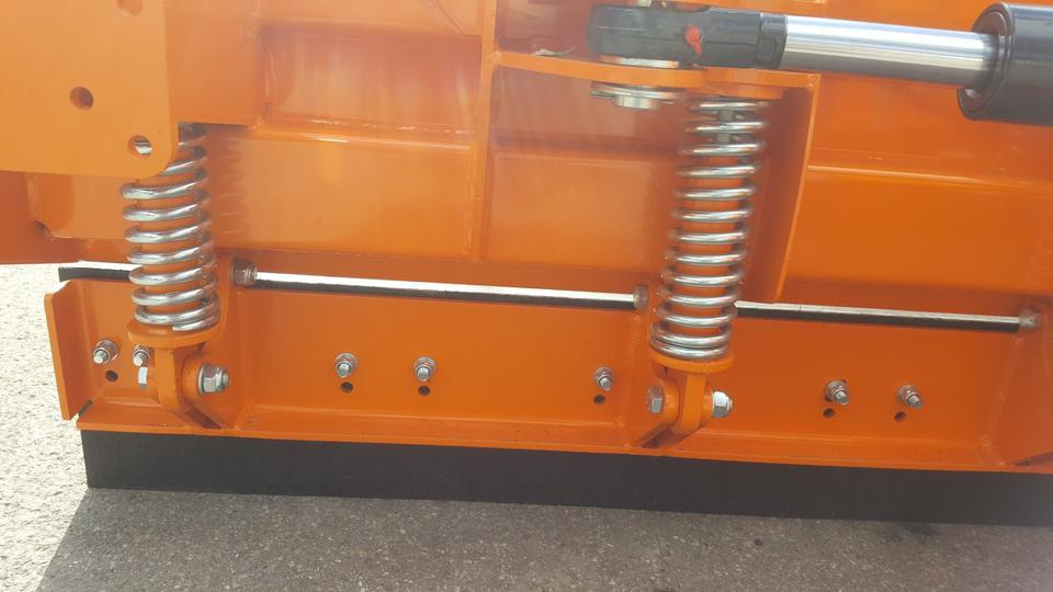 Schneeschild Samasz Vario Schneepflug Cat Schlepper Radlader - Cuchilla quitanieves: foto 5 Schneeschild Samasz Vario Schneepflug Cat Schlepper Radlader - Cuchilla quitanieves: foto 5