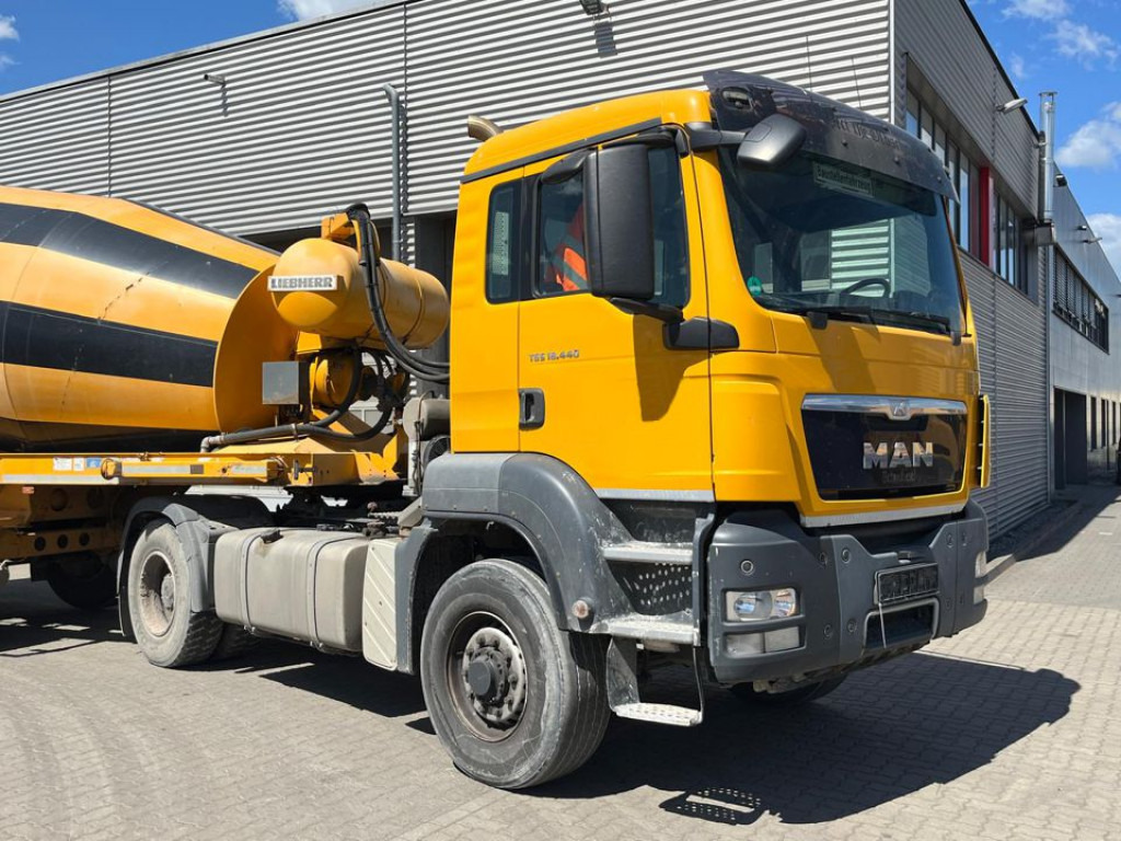 MAN MAN TG-S SZM 18.440 4x4 H BLS Komplettpreis mit Betonauflieger - Cabeza tractora: foto 3 MAN MAN TG-S SZM 18.440 4x4 H BLS Komplettpreis mit Betonauflieger - Cabeza tractora: foto 3