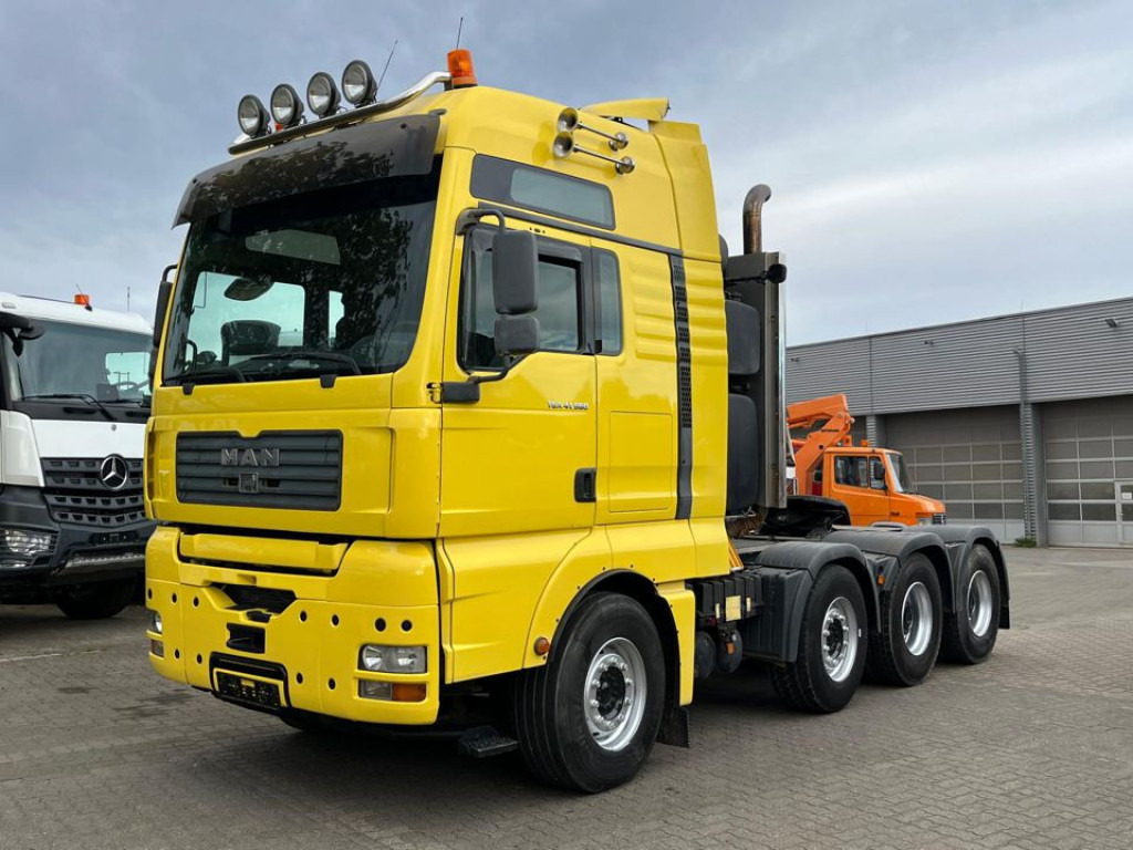 MAN TG-A 41.660 8x4 4 BBS SZM Schwerlast 250 to WSK - Cabeza tractora: foto 1 MAN TG-A 41.660 8x4 4 BBS SZM Schwerlast 250 to WSK - Cabeza tractora: foto 1