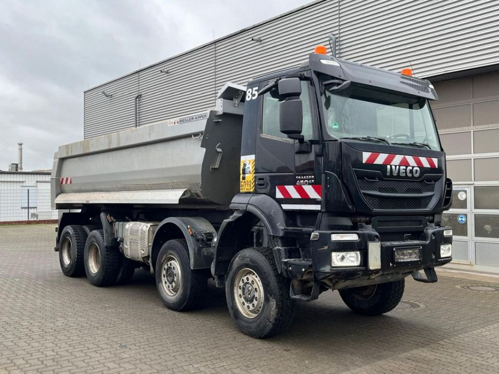 Iveco TRACKER AD450TW 4 Achs Muldenkipper Meiller - Camión volquete: foto 2 Iveco TRACKER AD450TW 4 Achs Muldenkipper Meiller - Camión volquete: foto 2