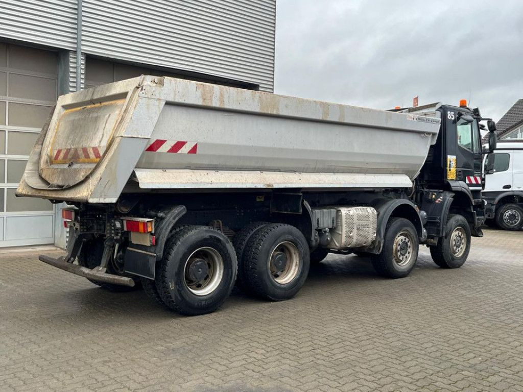 Iveco TRACKER AD450TW 4 Achs Muldenkipper Meiller - Camión volquete: foto 4 Iveco TRACKER AD450TW 4 Achs Muldenkipper Meiller - Camión volquete: foto 4