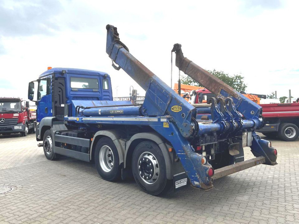 MAN TG-S 26.400 6x2 BL Absetzkipper Meiller Funk - Camión portacontenedor de cadenas: foto 5 MAN TG-S 26.400 6x2 BL Absetzkipper Meiller Funk - Camión portacontenedor de cadenas: foto 5