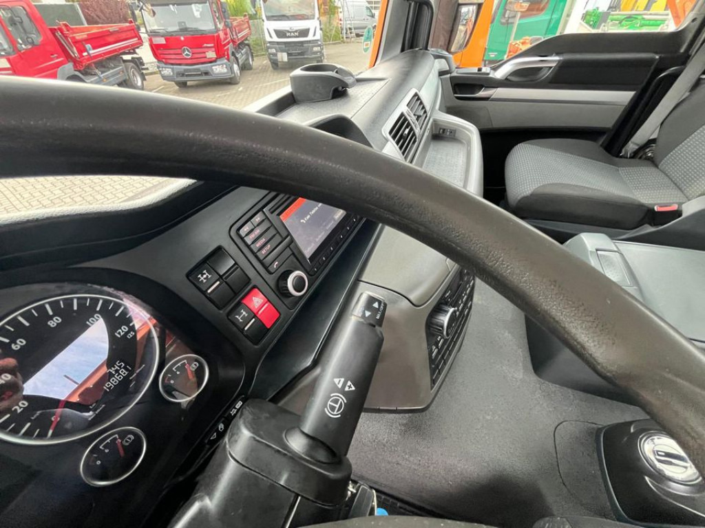 MAN TG-S 26.440 6x4 3-Achs Kipper Bordmatik - Camión volquete: foto 4 MAN TG-S 26.440 6x4 3-Achs Kipper Bordmatik - Camión volquete: foto 4