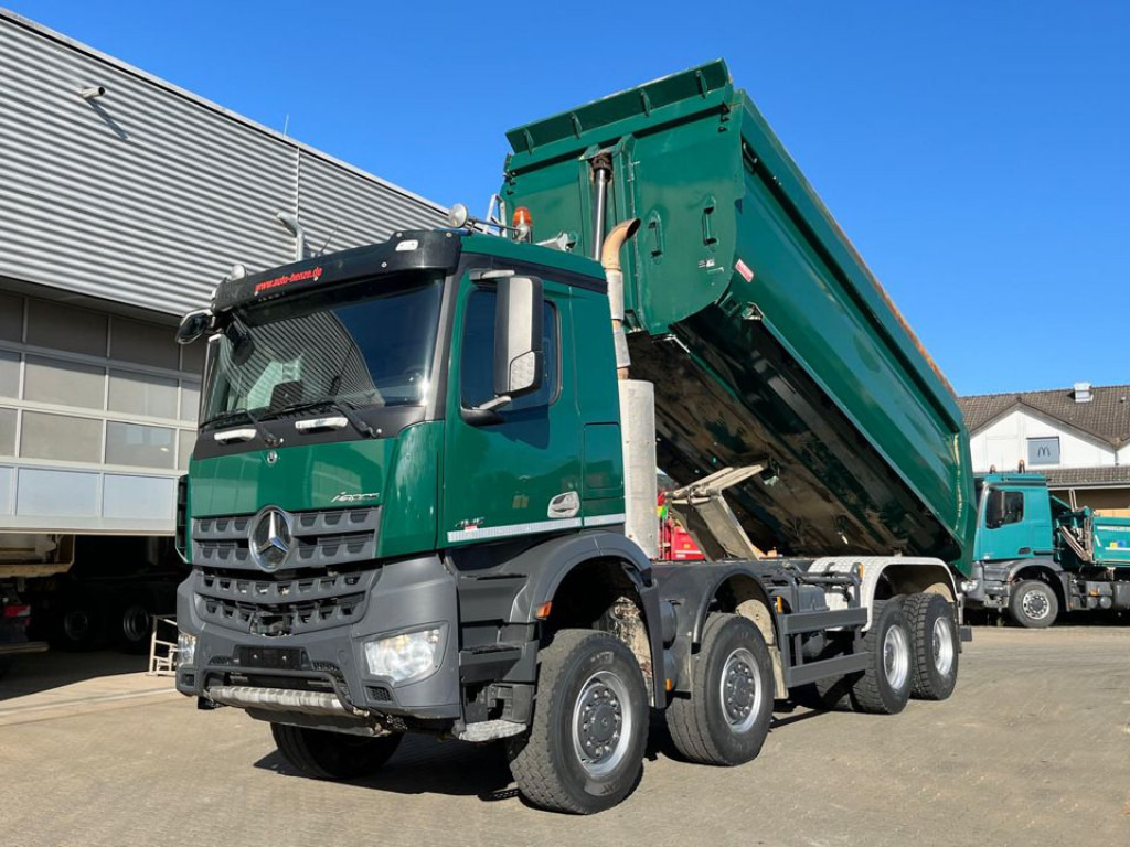MERCEDES-BENZ Arocs 4145 8x8 4 Achs Muldenkipper Meiller - Camión volquete: foto 1 MERCEDES-BENZ Arocs 4145 8x8 4 Achs Muldenkipper Meiller - Camión volquete: foto 1
