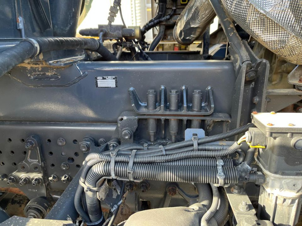 Leasing para MERCEDES-BENZ Arocs 4145 8x8 4 Achs Muldenkipper Meiller MERCEDES-BENZ Arocs 4145 8x8 4 Achs Muldenkipper Meiller: foto 6 Leasing para MERCEDES-BENZ Arocs 4145 8x8 4 Achs Muldenkipper Meiller MERCEDES-BENZ Arocs 4145 8x8 4 Achs Muldenkipper Meiller: foto 6