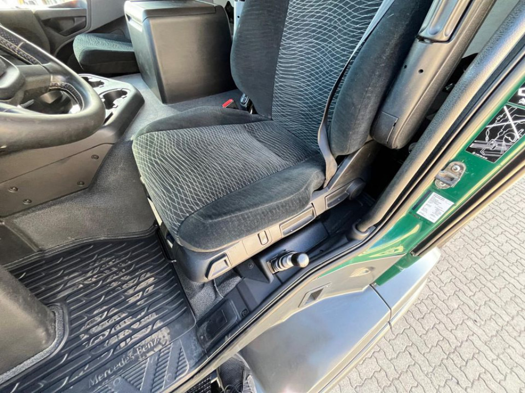 Leasing para MERCEDES-BENZ Arocs 4145 8x8 4 Achs Muldenkipper Meiller MERCEDES-BENZ Arocs 4145 8x8 4 Achs Muldenkipper Meiller: foto 15 Leasing para MERCEDES-BENZ Arocs 4145 8x8 4 Achs Muldenkipper Meiller MERCEDES-BENZ Arocs 4145 8x8 4 Achs Muldenkipper Meiller: foto 15