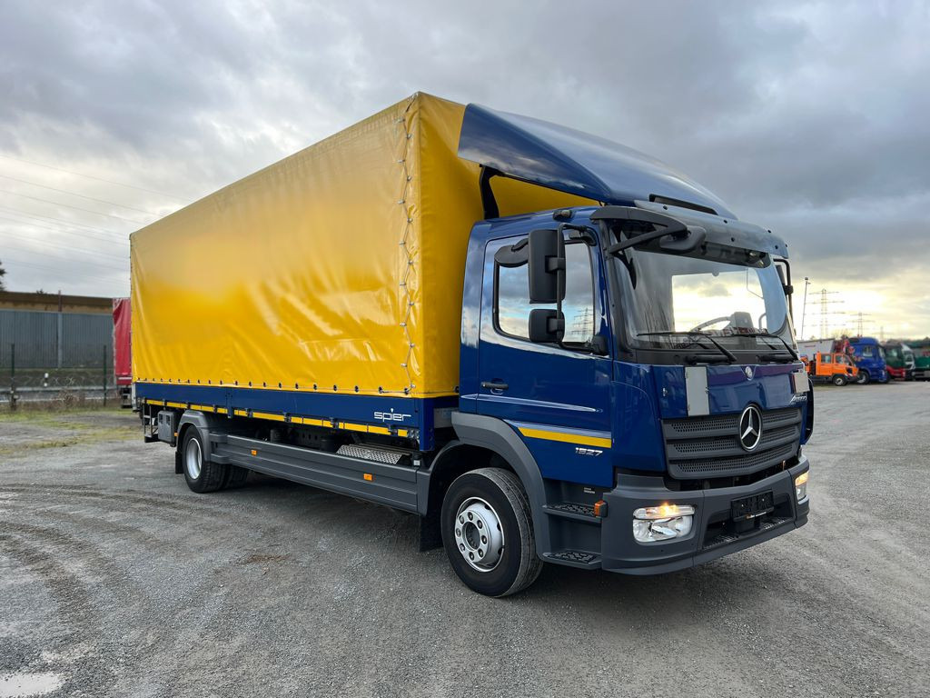 MERCEDES-BENZ Atego 1527 L Pritsche LBW LBW 1.5 to - Camión lona: foto 4 MERCEDES-BENZ Atego 1527 L Pritsche LBW LBW 1.5 to - Camión lona: foto 4
