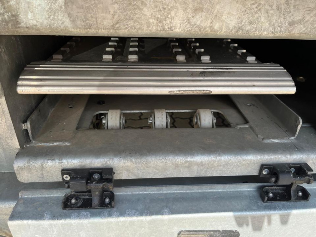 MOESLEIN Tandemkippanhänger TDS Kippanhänger 11 - Remolque volquete: foto 3 MOESLEIN Tandemkippanhänger TDS Kippanhänger 11 - Remolque volquete: foto 3