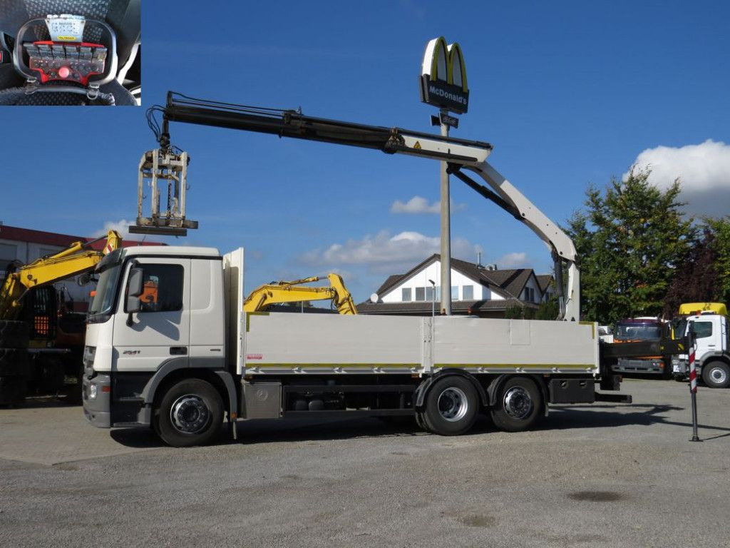 Mercedes-Benz Actros 2541 L6x2 Pritsche Heckkran Funk - Camión grúa, Camión caja abierta: foto 2 Mercedes-Benz Actros 2541 L6x2 Pritsche Heckkran Funk - Camión grúa, Camión caja abierta: foto 2